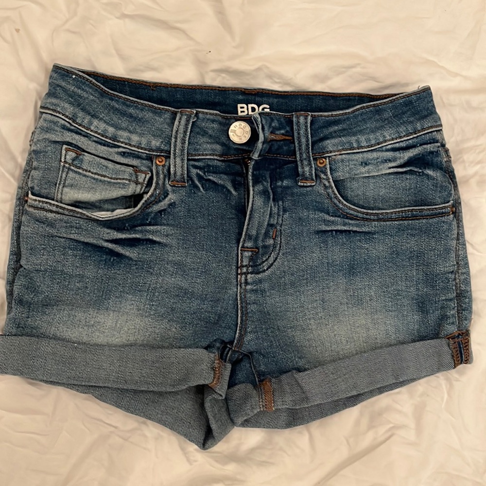 Jean Rolled Up Shorts from BDG, Size 24.